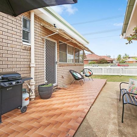 King'S Park Vila Tamworth Exterior foto